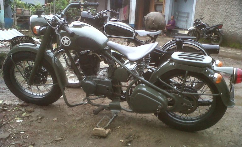TREN MODIFIKASIH MOTOR SPORT CUSTOM KLASIK