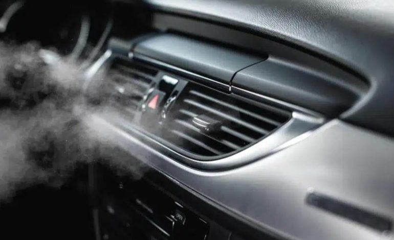 Penyebab AC Mobil Kurang Dingin? 5 yang harus kamu ketahui