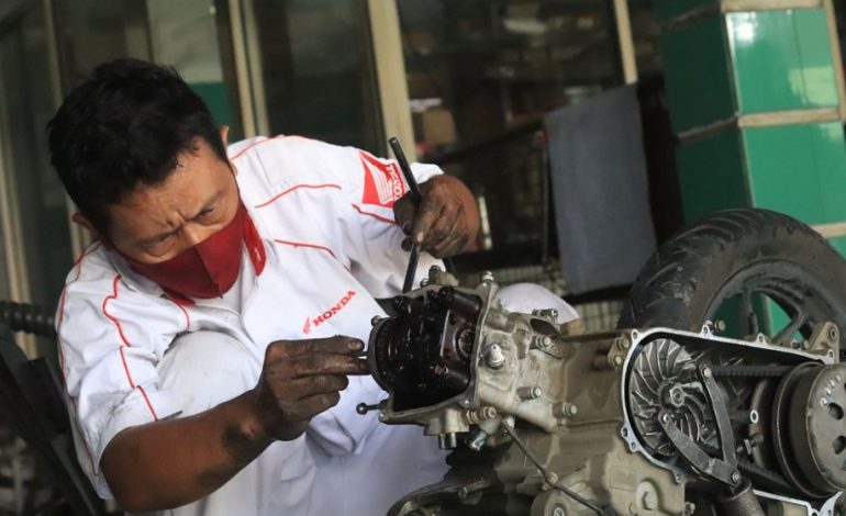 7 TIPS MERAWAT SEPEDA MOTOR DI LAKUKAN SENDIRI