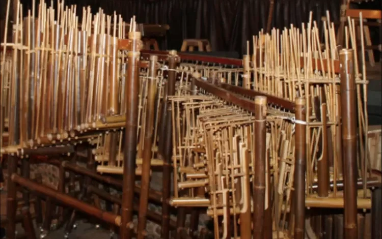 4 Alat Musik Indonesia yang Dibuat dari Bambu