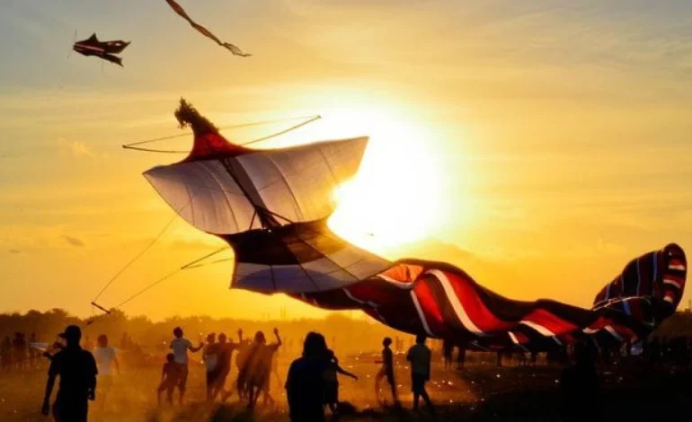 5 Jenis Layangan Tradisional Bali, Bentuknya Unik