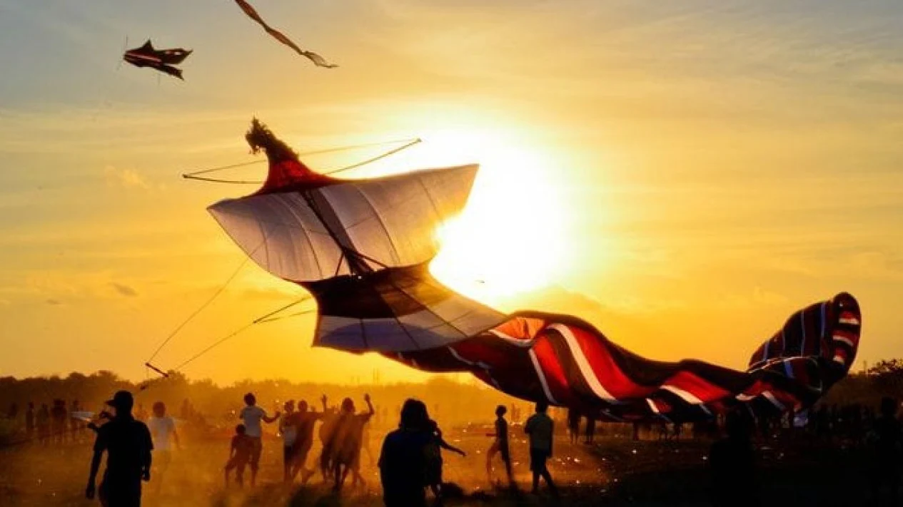 5 Jenis Layangan Tradisional Bali, Bentuknya Unik